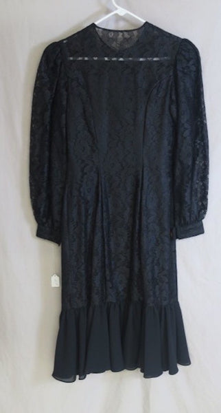Vintage 80's Modest Longsleeve Lace Dress with Ruffle Flair & Gold/White Button detail